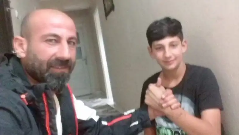 Çatı Tamiri Yaparken Baba ve Oğulun Hayatını Değiştiren Kaza