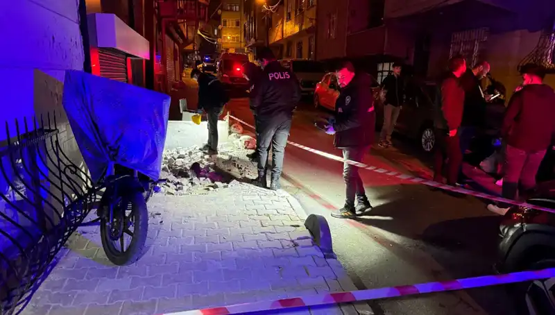 Küçükçekmece'de Plakasız Motosikletle Yapılan Saldırı Nedir?