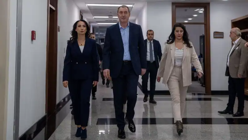 DEM Parti Heyetinin Siyasi Parti Turu: Bugün Üç Parti ile Devam Ediyor