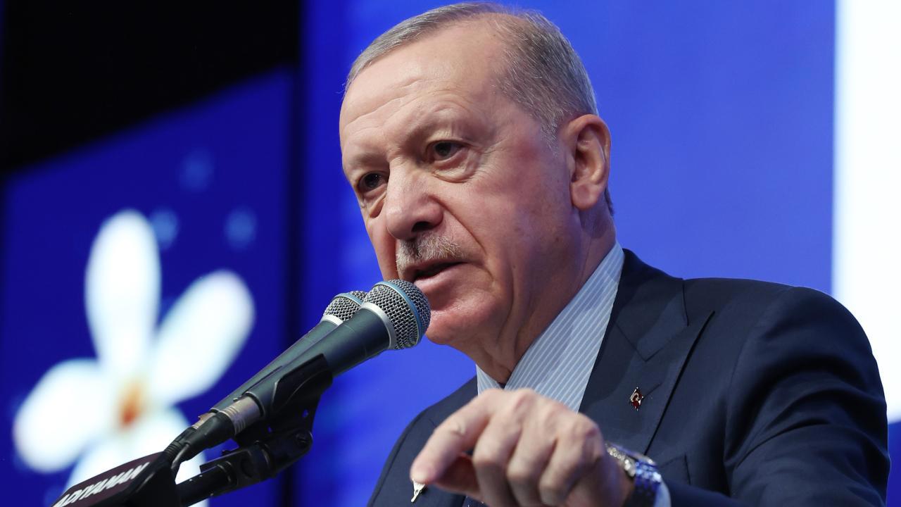 Erdoğan: Deprem Bölgesinde Evine Girmeyen Vatandaşlarımızı Bırakmayacağız