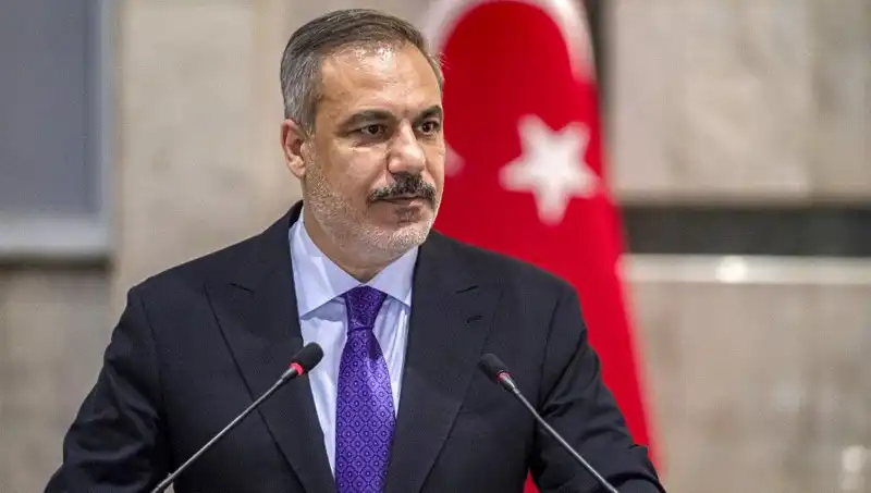 Türkiye'nin Dış Politikasında Çarpıcı Açıklama: "Cin Şişeden Çıktı"
