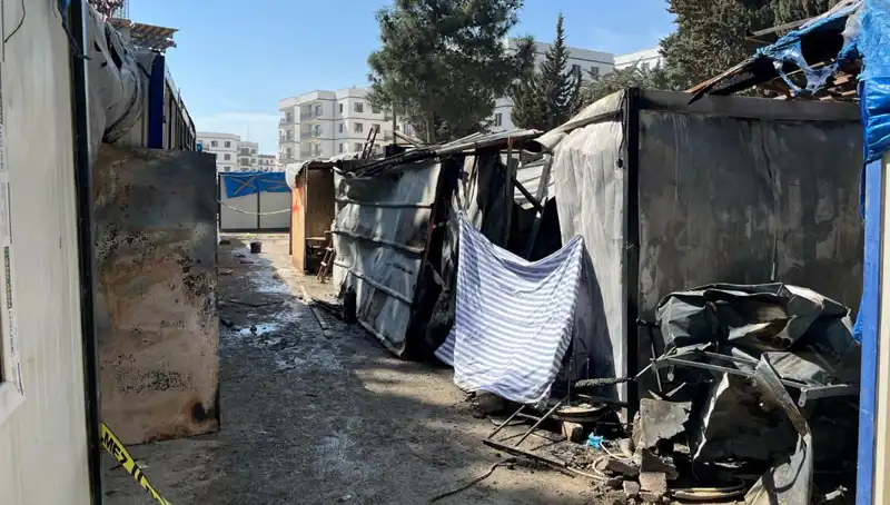 İşçilerin Konteynerlerinde Yangın: Felaketin Ardındaki Nedenler ve Sonuçlar