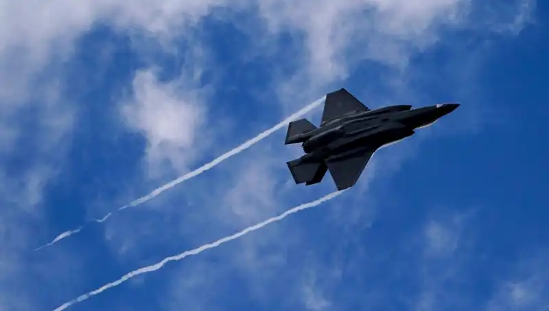 Atina'da Türkiye Korkusu: F-35’lerle İlgili Belirsizlikler Endişeleri Artırıyor