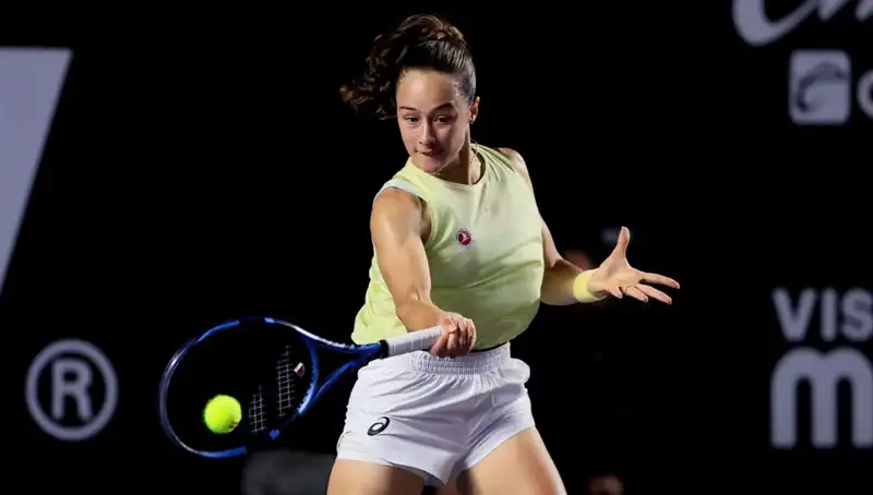 Zeynep Sönmez, Spor Kariyerinde Yeni Bir Rekora İmza Attı!