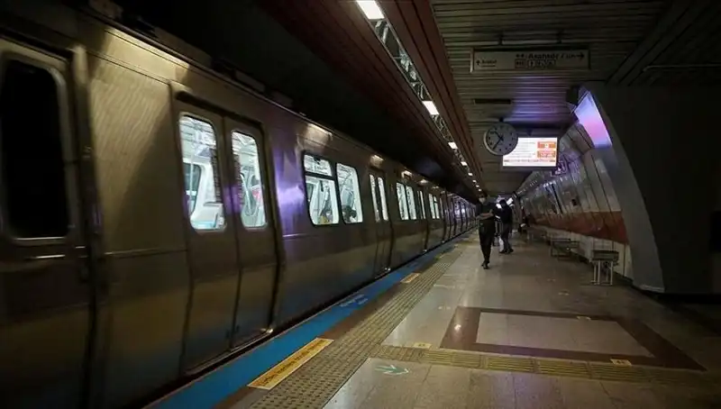İstanbul'da Eylem Yasağı Üçüncü Günü: Metro Durumları ve Geçiş Yolları