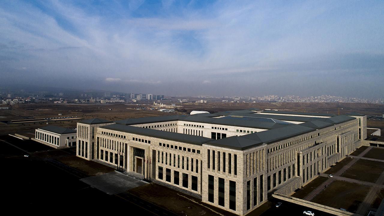 MİT Kariyer Fırsatları Gençlerin İlgi Odağında