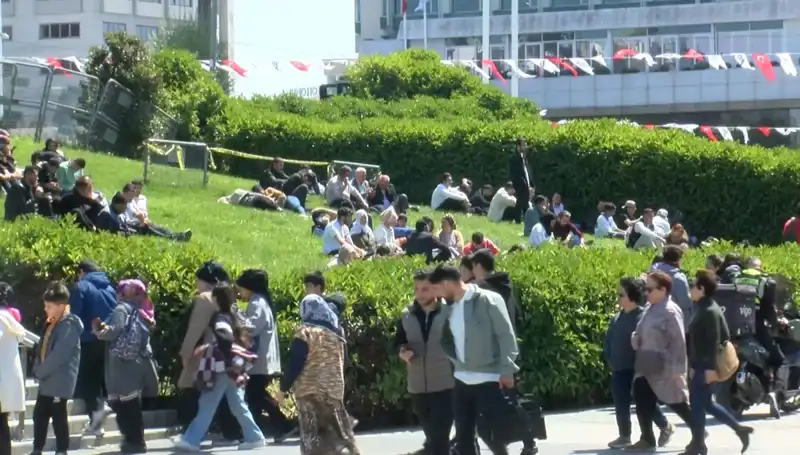 Taksim'de Deprem: Bölgedeki Yoğunluk ve Son Gelişmeler