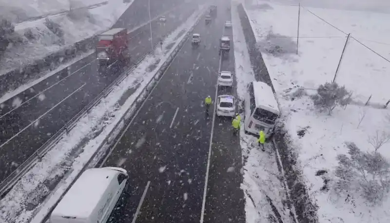 Samsun’da Art Arda Gelen Kazalar Korkuttu: Bir Ölü, Üç Yaralı