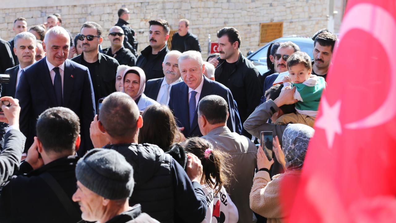 Cumhurbaşkanı Erdoğan, Antalya'da İmar Planını İnceledi