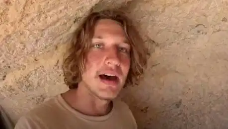 Yasaklı Kızılderili Kabilenin Adasında Yakalanan Amerikalı Turist: Gözaltında!