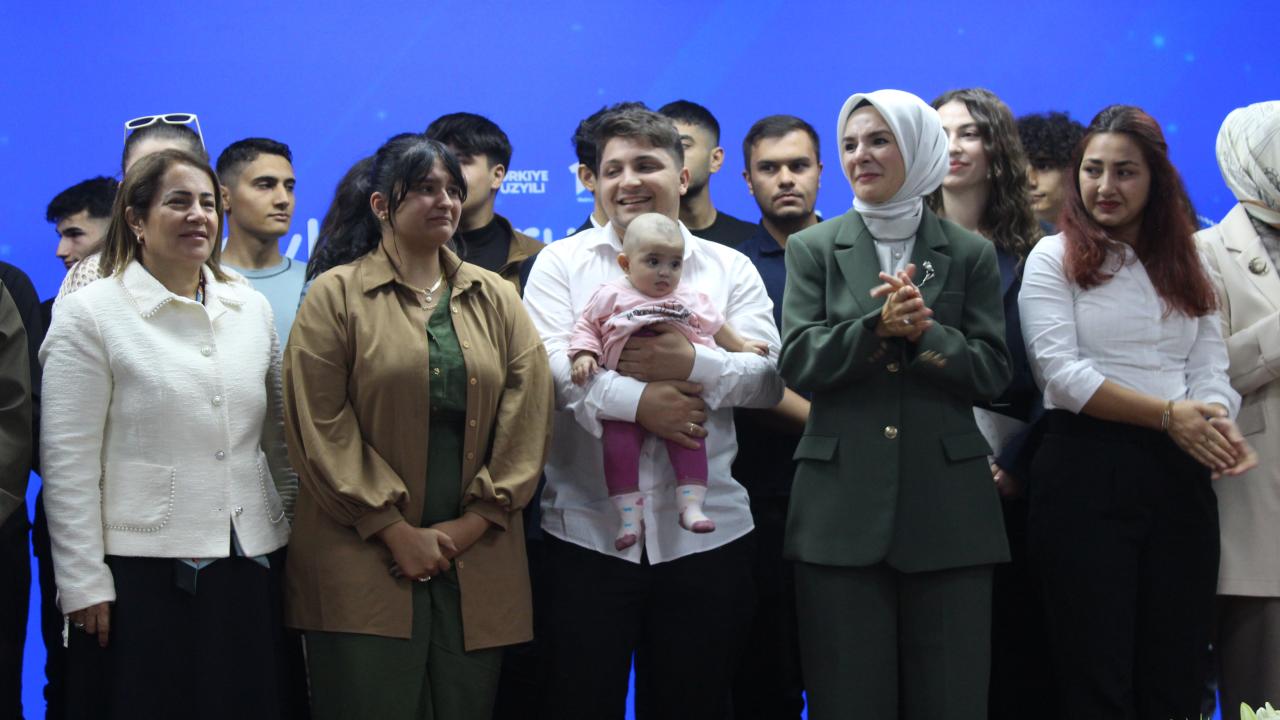 Devlet Korumasındaki 729 Genç Kamu Görevlerine Atandı