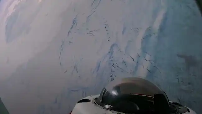 SpaceX Tarihi Görevde Yıldızların Altında: Kutup Yörüngesi'nden İlk Görüntüler Yayınlandı