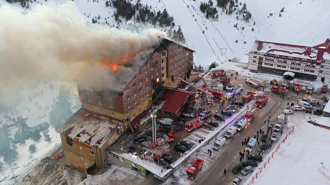 Bolu'da Yüksek Can Kaybıyla Sonuçlanan Otel Yangını
