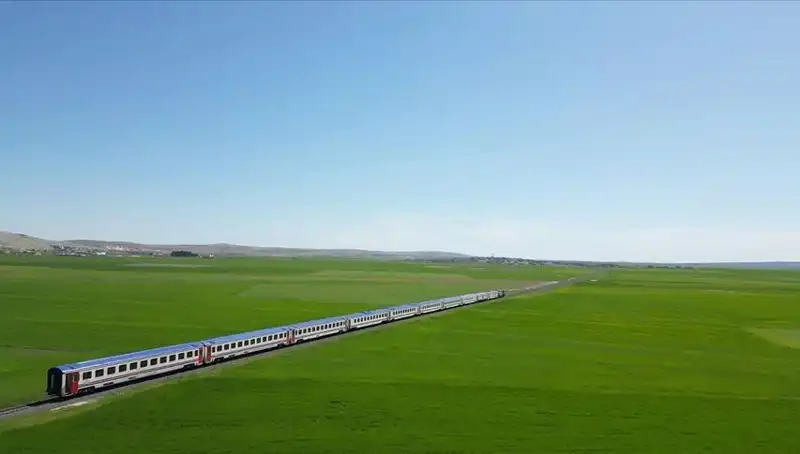 Diyarbakır Ekspresi: Yeni Hattın İlk Durağı Malatya'da Bekleniyor!