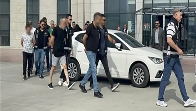 36 Bin Kişiyi Dolandırarak 10 Milyar Lira Elde Eden Turizm Şirketinin İddiaları