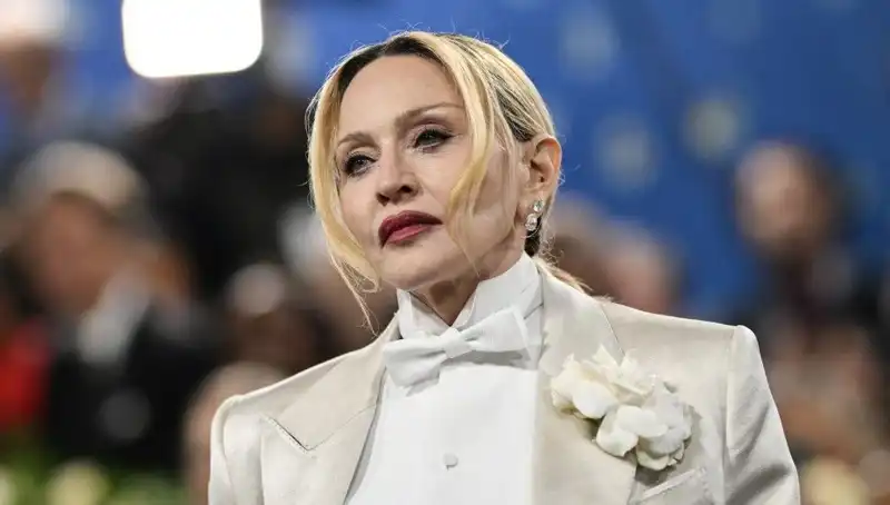 Madonna'nın Yeni Diyeti: Kanserle Mücadelede İddialar Ne Kadar Gerçek?