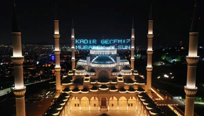 Kadir Gecesi 2025: Ne Zaman İdrak Edilecek ve Anlamı Nedir?