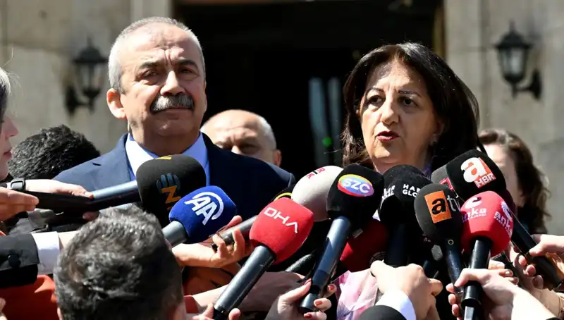 Sırrı Süreyya Önder Kimdir? Sağlık Durumu ve Son Gelişmeler