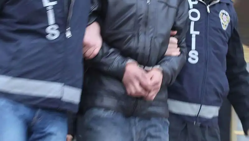 8 İlde Gerçekleşen Dev Dolandırıcılık Operasyonunda 34 Gözaltı!