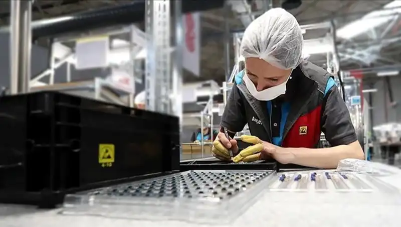 Foxconn, İlk Büyük Dil Modelini Tanıtarak Yapay Zeka Dünyasına Adım Attı