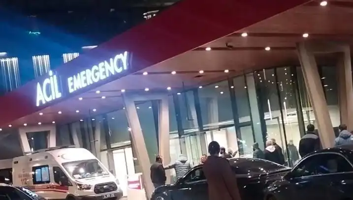 Dışarı Çıkan Genç, Telefon Görüşmesi Yaparken Silahlı Saldırıda Hayatını Kaybetti