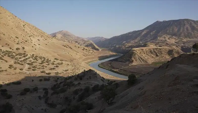 Tahran'da Su Krizi: Tüketim Oranını Yüzde 20 Azaltma Zamanı Geldi!