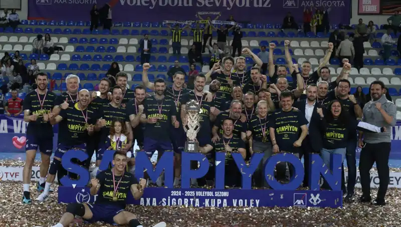 Kupa Voley’de Fenerbahçe Tarih Yazdı, Şampiyonluk Kupası Onların!