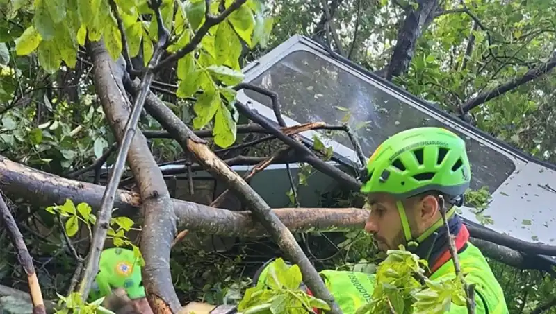 İtalya'da Teleferik Faciası: Korkunç Olayda 4 Kişi Hayatını Kaybetti
