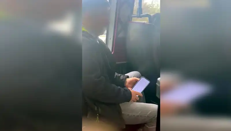 Minibüste Genç Kızı Taciz Eden Şüpheli, Güvenlik Kameralarıyla Yakalandı