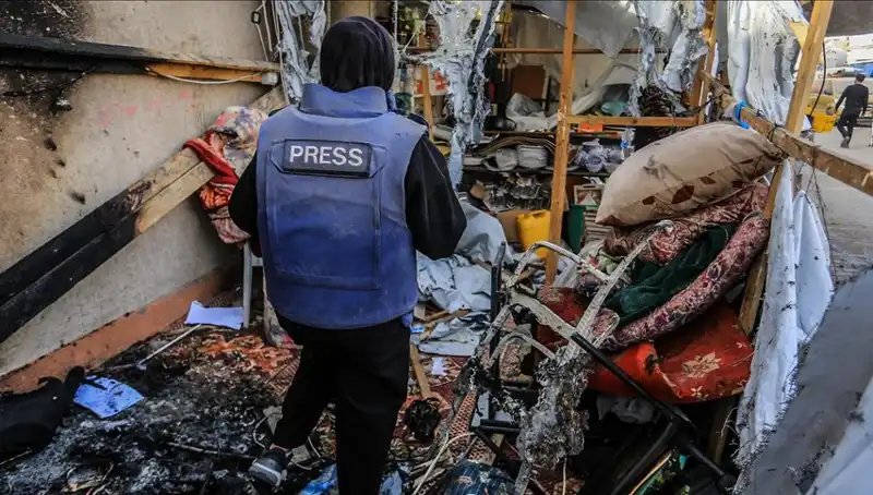 İsrail'in Gazetecilerin Çadırını Hedef Alması: Savaş ve Medya Üzerine Yeni Tartışmalar