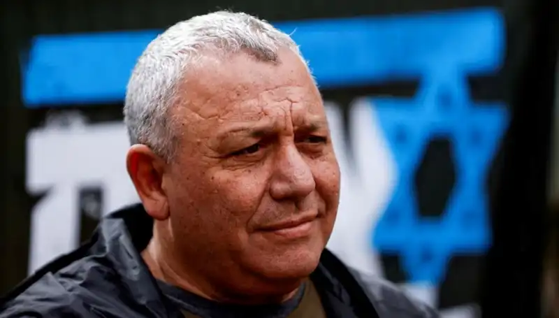 İsrail Siyasetinde Şok Gelişme: Gadi Eisenkot Görevini Bıraktı