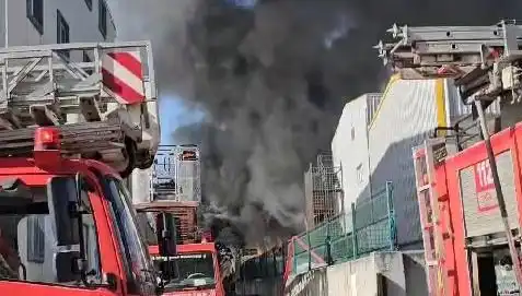 Tuzla'daki Fabrika Yangını Kontrol Altına Alındı: Son Durum Nedir?